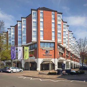 Doubletree By Hilton Schweizerhof Otel